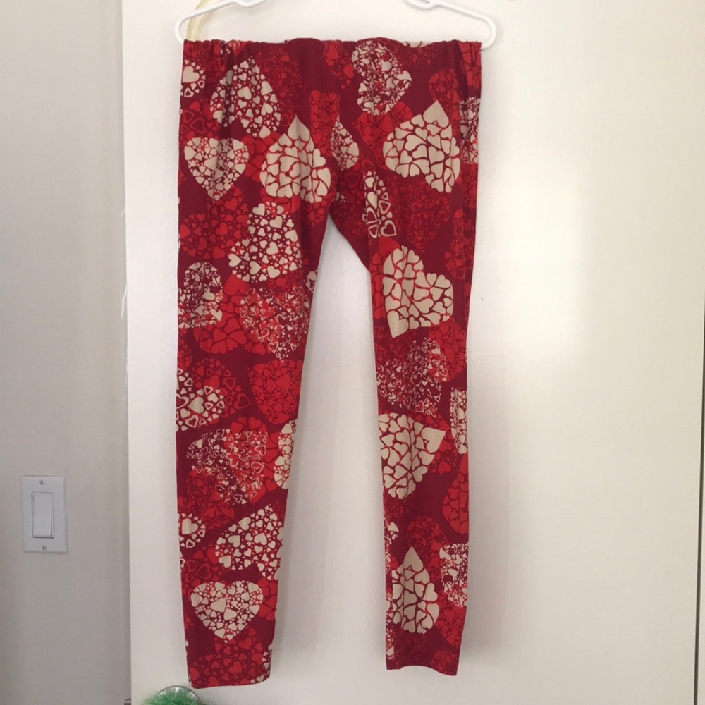 Lularoe | Valentine’s Day Leggings